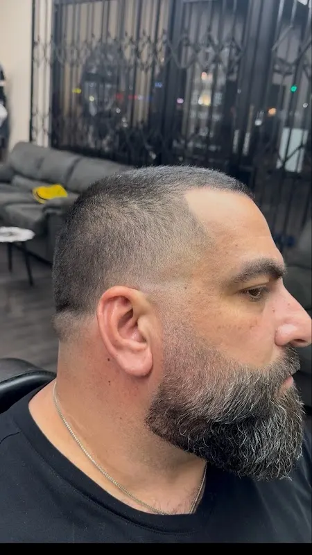 Majesty Barbershop — Barber shop in Anaheim